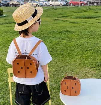 Instagram Детска раница с форма на калинка 2023 Нова ръчно изработена 3D бебешка чанта за аксесоари