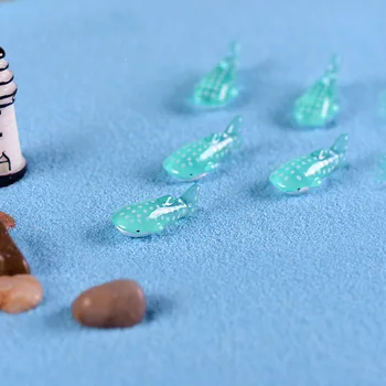 Гореща продажба Сладка мини кукла Spot Акула риба фигурка миниатюрни фея действие играчка фигура ключодържател аксесоари микро пейзаж