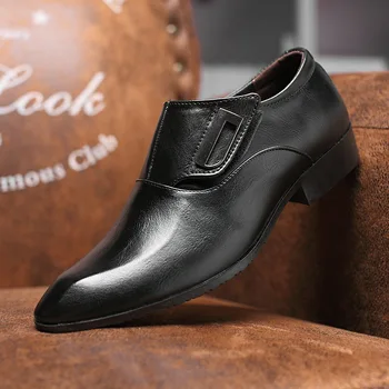 Мъжки мокасини Нова мода All-мач кожени обувки мъжки плюс размер дишаща обувки случайни бизнес обувки Zapatos Hombre