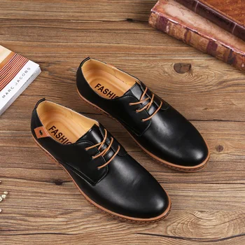 Мъжки обувки Мъжки кожени ежедневни обувки Бизнес мокасини Мъжки дизайнер Обувка Zapato Para Hombres Sapato Social Masculino Zapatillas