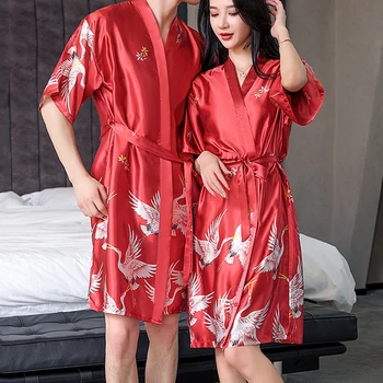 Лято Мъже Жени Сватбена роба Двойки Лед копринен кран печат Пижама Секси сутрешна роба Нощници Кимоно Халат за баня Вътрешна прашка рокля