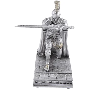 Knight писалка притежателя с каска статуя писалка притежателя броня римски рицар с магнитна писалка притежателя телефон стойка сребро